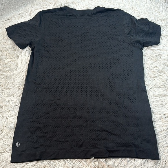 Lululemon Breeze By Short Sleeve *Squad Black / Black - Picture 3 of 4